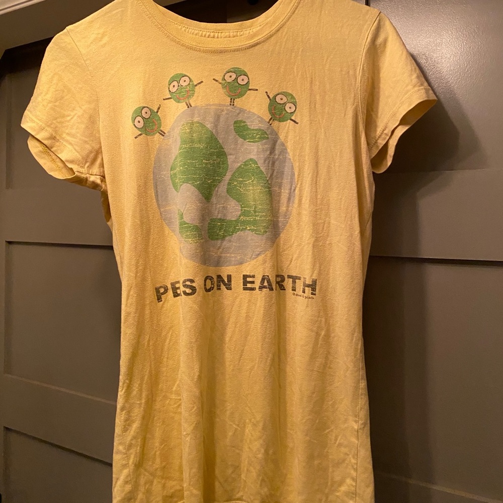 Peas on earth t-shirt